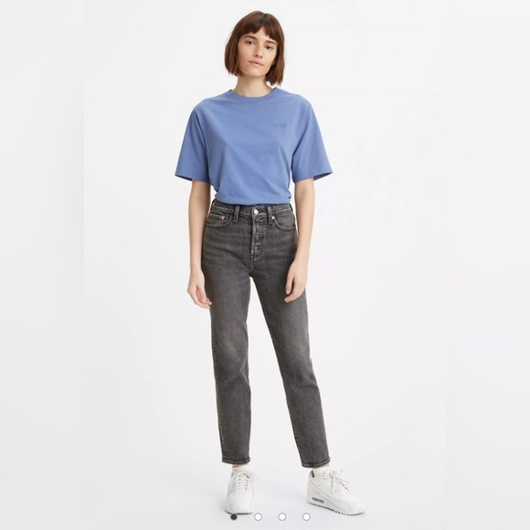 Levi’s Wedgie Icon Fit Ankle Women’s Jeans Size 26 - Picture 1 of 8